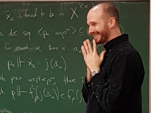 Consistency and inconsistency in phd thesis examination