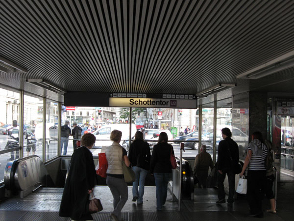 subway_U2